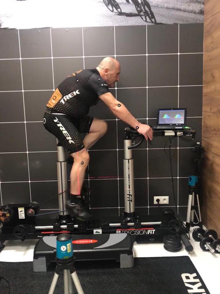 Bike Fitting - Trener Kadry Narodowej żużlowców Marek Cieślak skorzystał z wirtualnego BikeFittingu roweru Madone. Bike Fitting - Trener Kadry Narodowej żużlowców Marek Cieślak skorzystał z wirtualnego BikeFittingu roweru Madone.